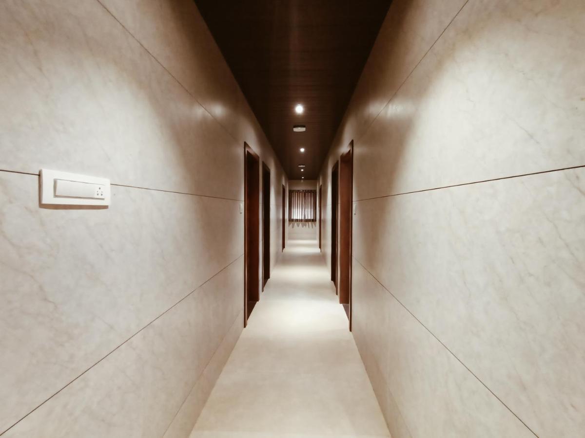 Hotel Prasad Nx Bombay Extérieur photo