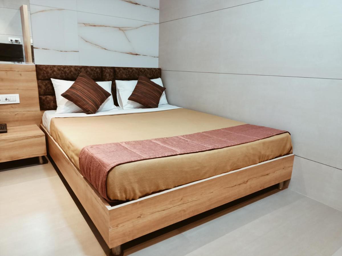 Hotel Prasad Nx Bombay Extérieur photo