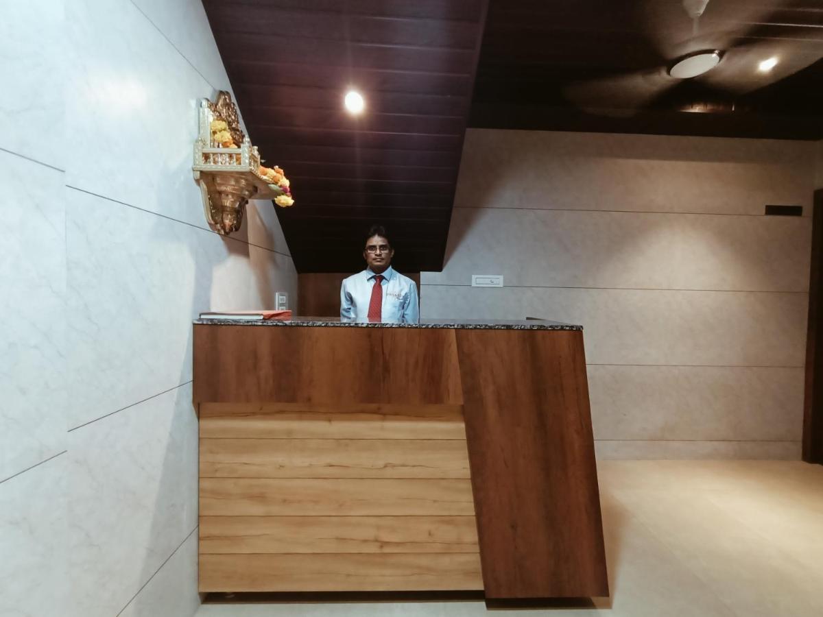 Hotel Prasad Nx Bombay Extérieur photo