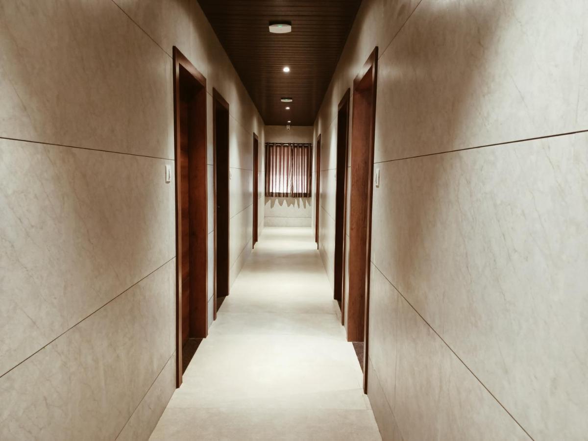 Hotel Prasad Nx Bombay Extérieur photo